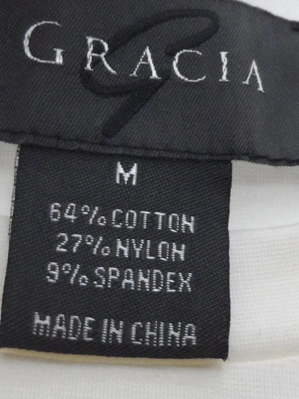 Gracia - Ruffle Sleeve Whyte Top- size M - Picture 3 of 7